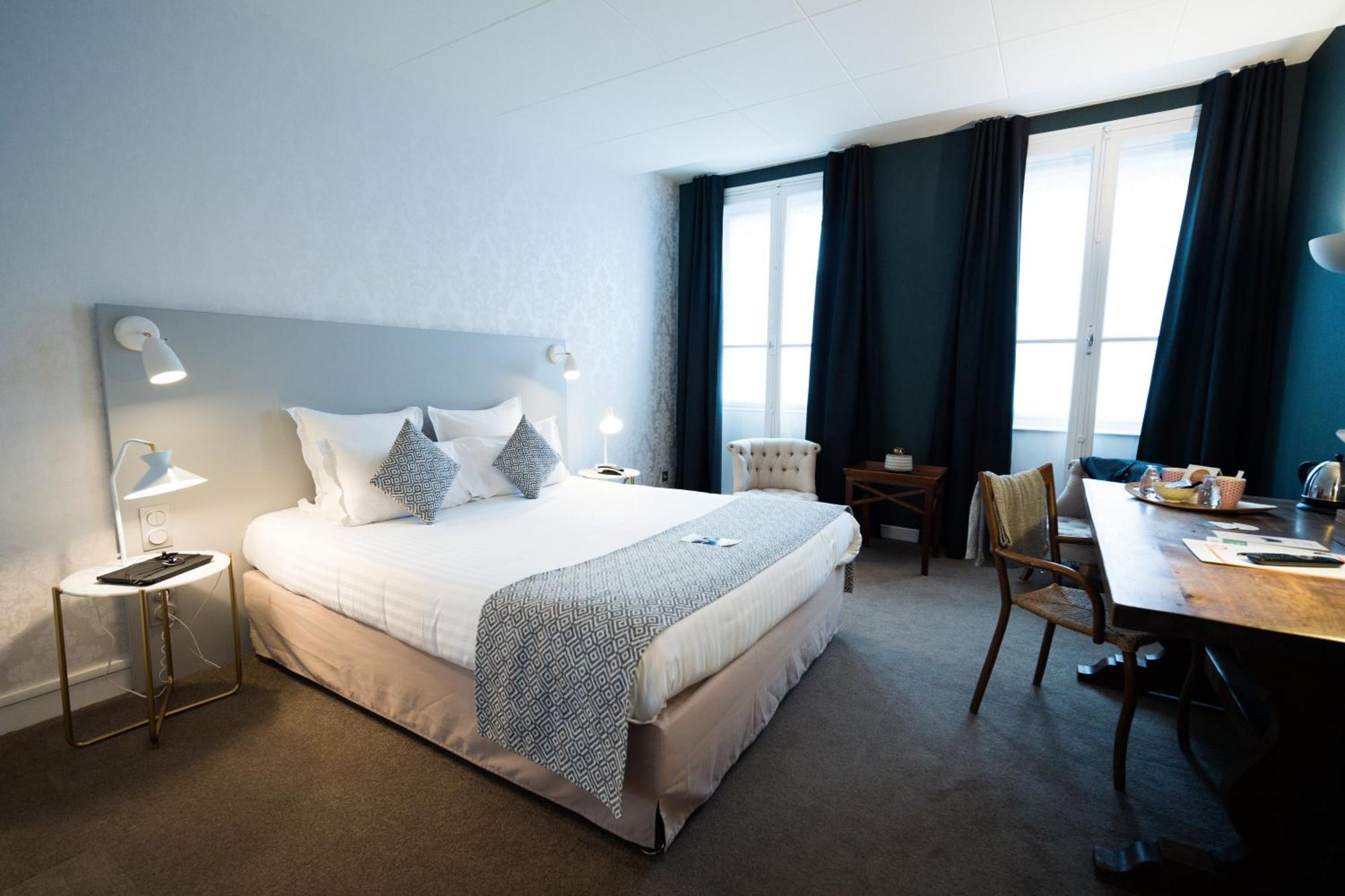 Globe Et Cecil Hotel 4*