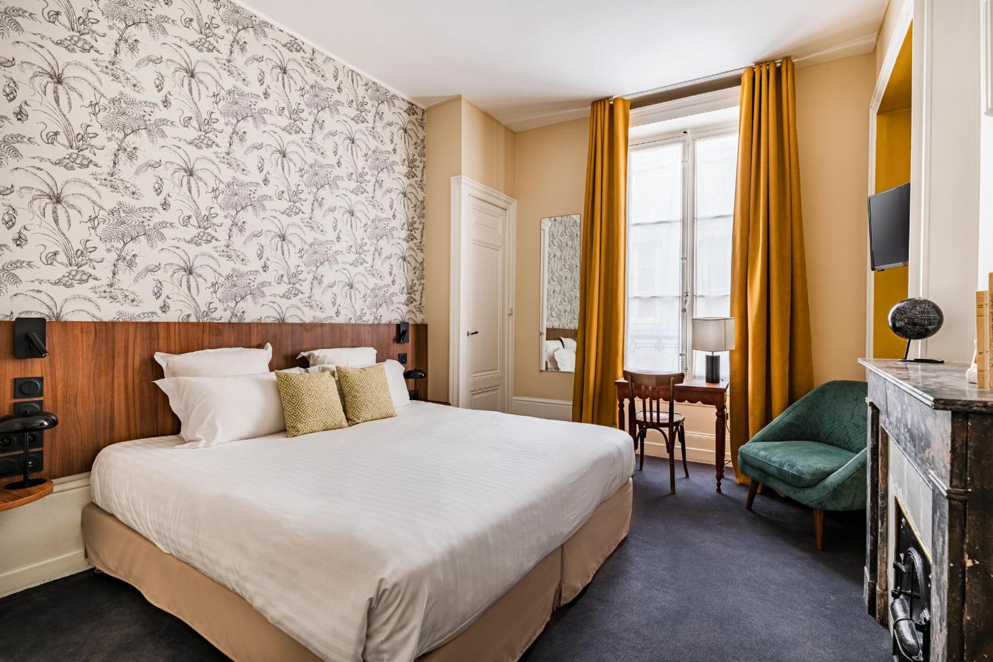 Hotel Globe Et Cecil 4*