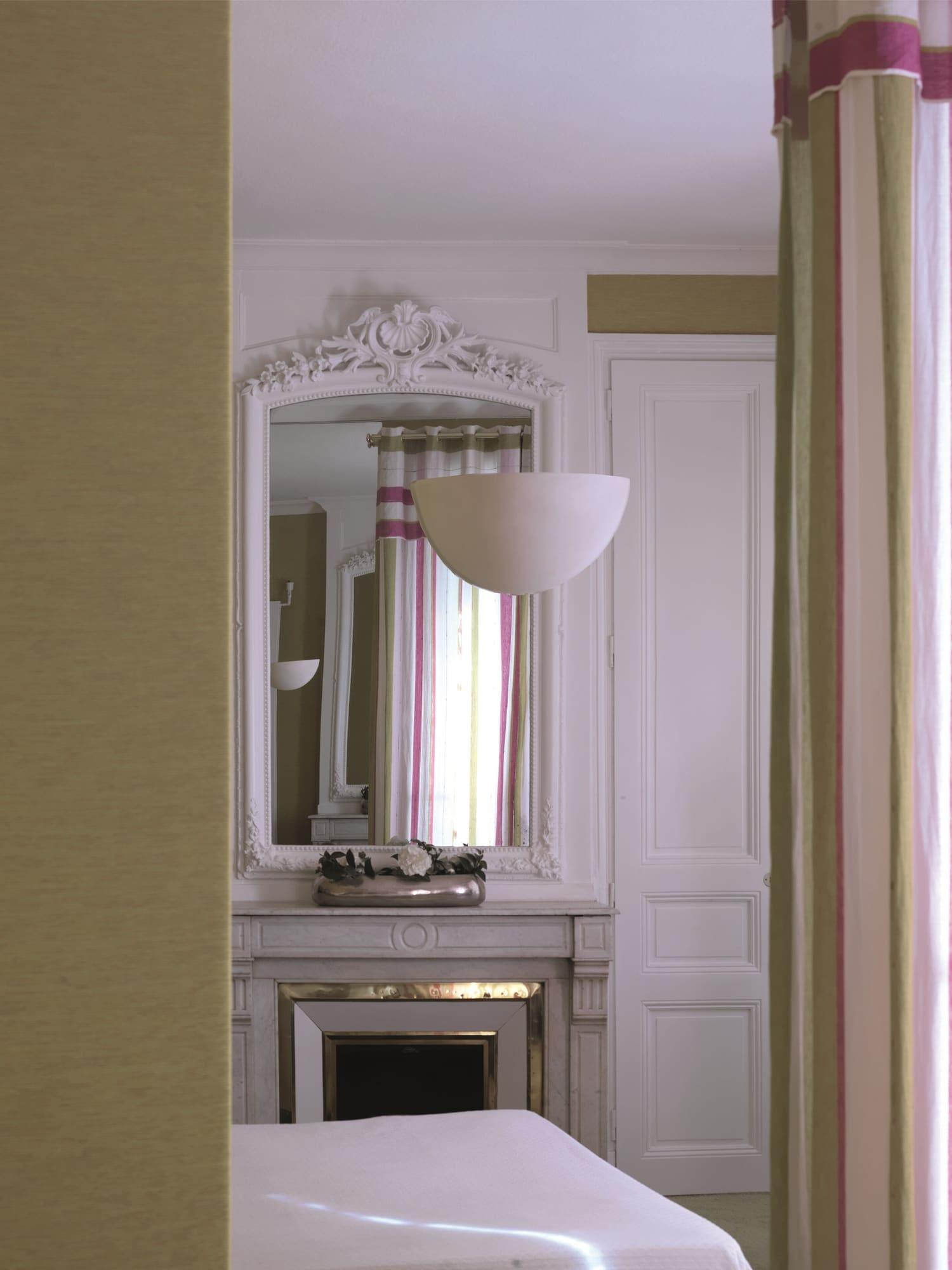 Hotel Globe Et Cecil 4*